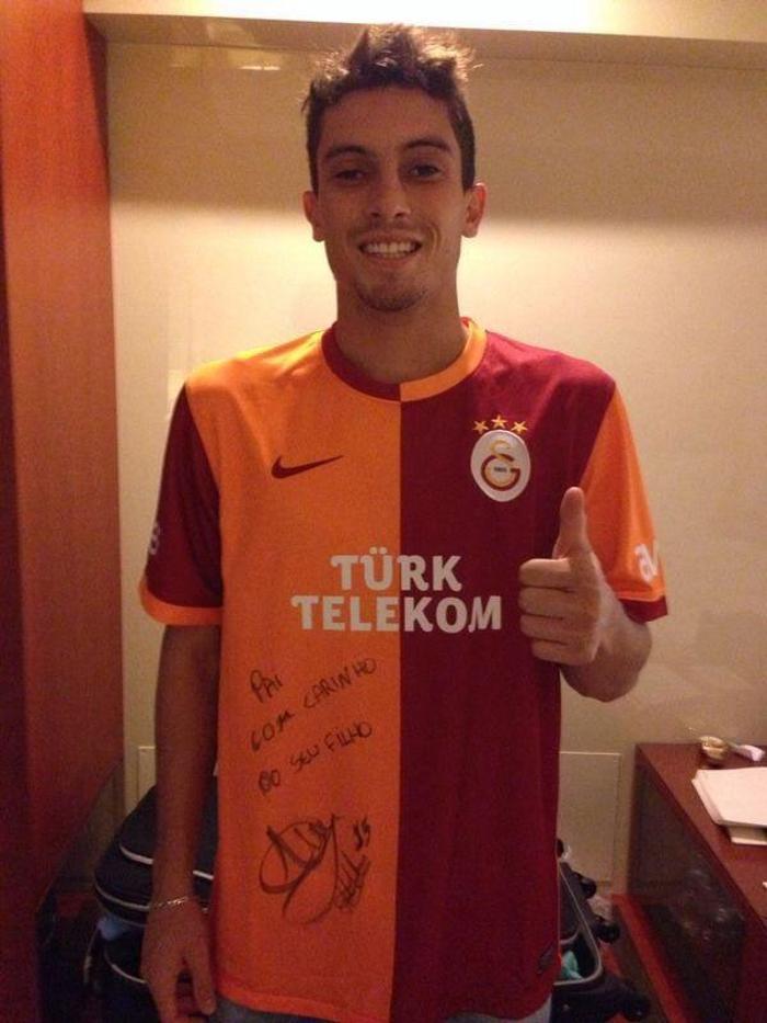 Alex Telles