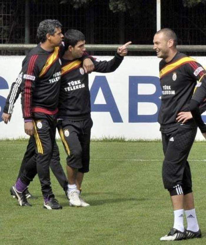 Caner Erkinin takım arkadaşlarıyla ettiği kavgalar