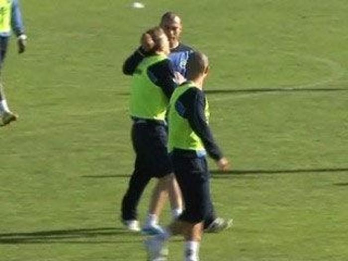 Caner Erkinin takım arkadaşlarıyla ettiği kavgalar