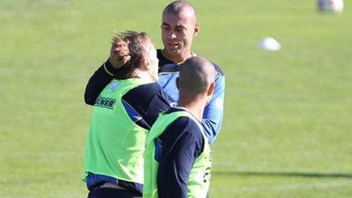 Caner Erkinin takım arkadaşlarıyla ettiği kavgalar