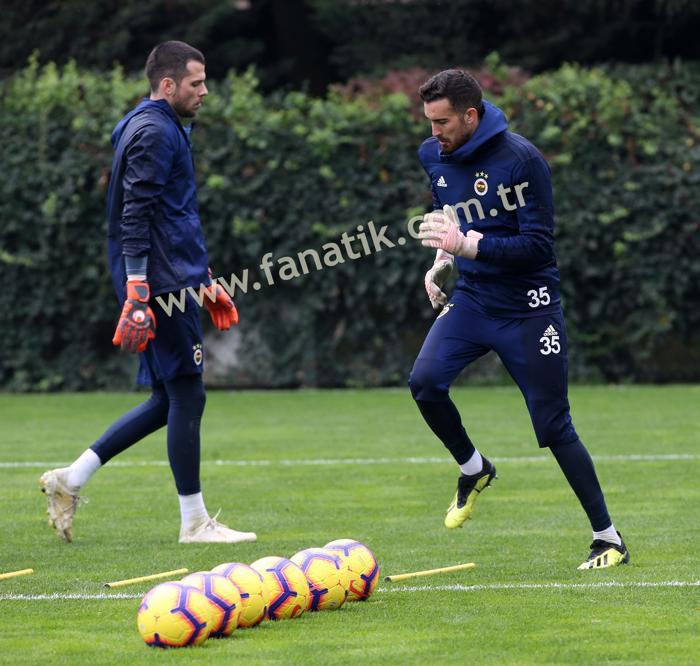 Fenerbahçede Tolga Ciğerci ilk kez idmana çıktı