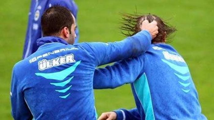 Caner Erkinin takım arkadaşlarıyla ettiği kavgalar