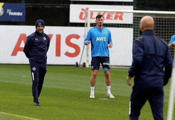 Fenerbahçede Trabzonspor maçı öncesinde Pereiradan 2B planı