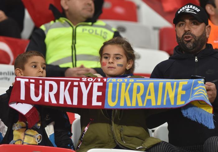 Türkiye-Ukrayna maçından kareler