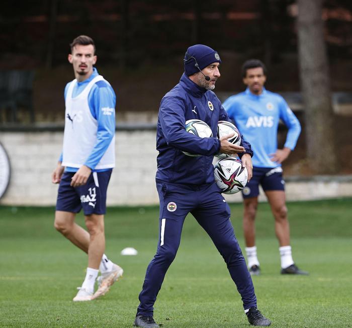 Son dakika haberleri: Fenerbahçede Vitor Pereiranın vazgeçilmezleri