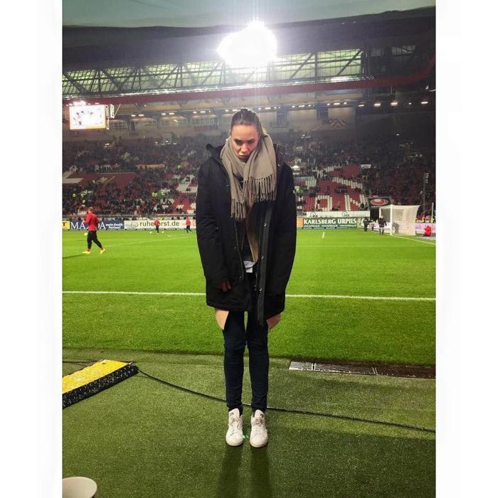 Vodafone Parkta bir güzel: Esther Sedlaczek