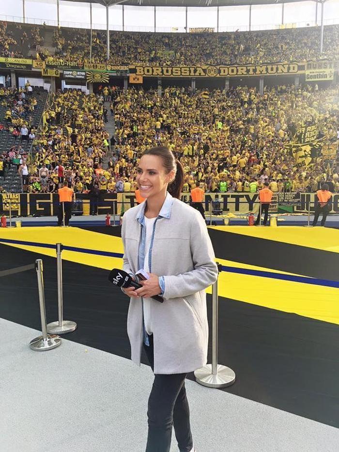 Vodafone Parkta bir güzel: Esther Sedlaczek