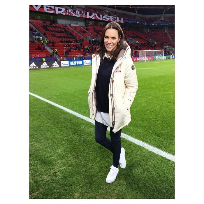 Vodafone Parkta bir güzel: Esther Sedlaczek
