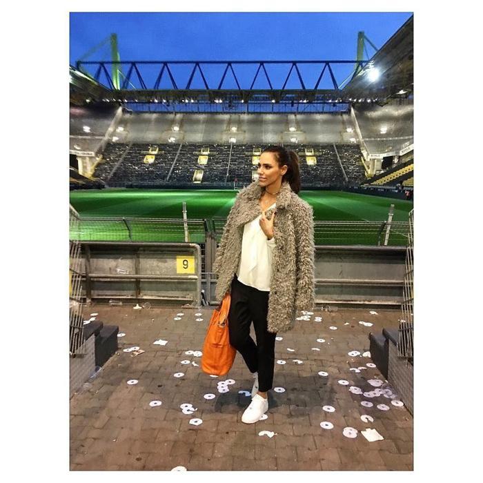 Vodafone Parkta bir güzel: Esther Sedlaczek