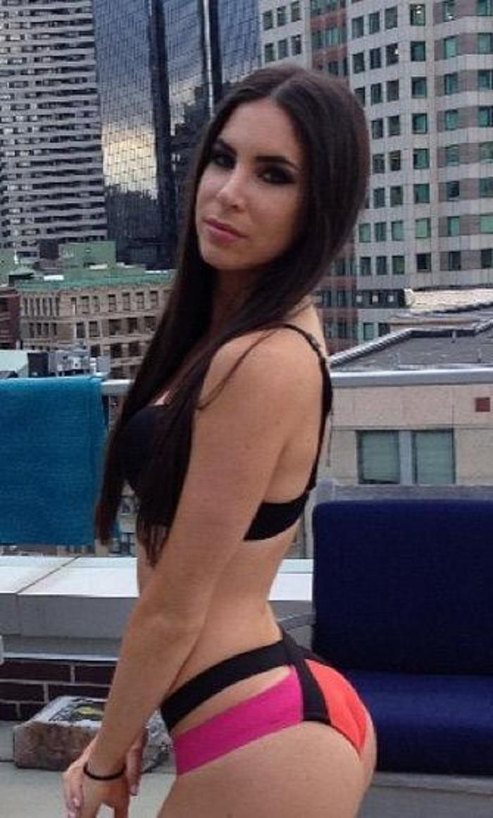 Amerikalı sporcu ve fitness modeli Jen Selter İstanbulda