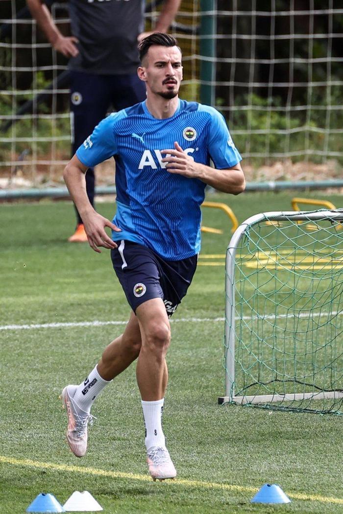 Süper Ligin en değerli futbolcuları Galatasaray, Beşiktaş, Fenerbahçe ve Trabzonspordan yıldızlar...