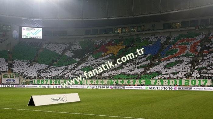 Bursaspor taraftarlarından görsel şölen