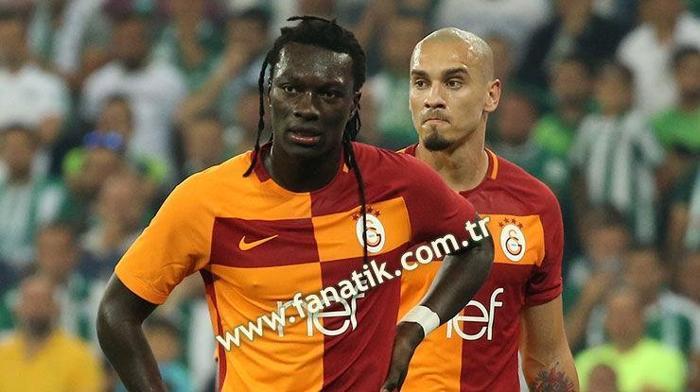 Bursaspor taraftarlarından görsel şölen