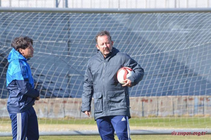 İngilizler onu konuşuyor Sergen Yalçın için flaş iddia