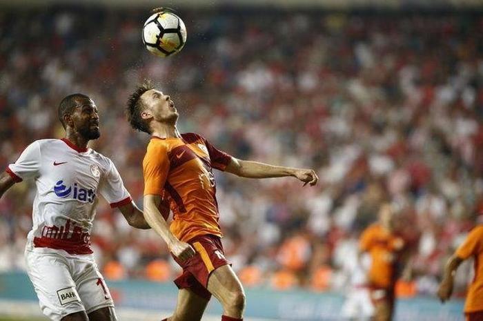 Süper Ligde hangi futbolcu ne kadar kazanıyor