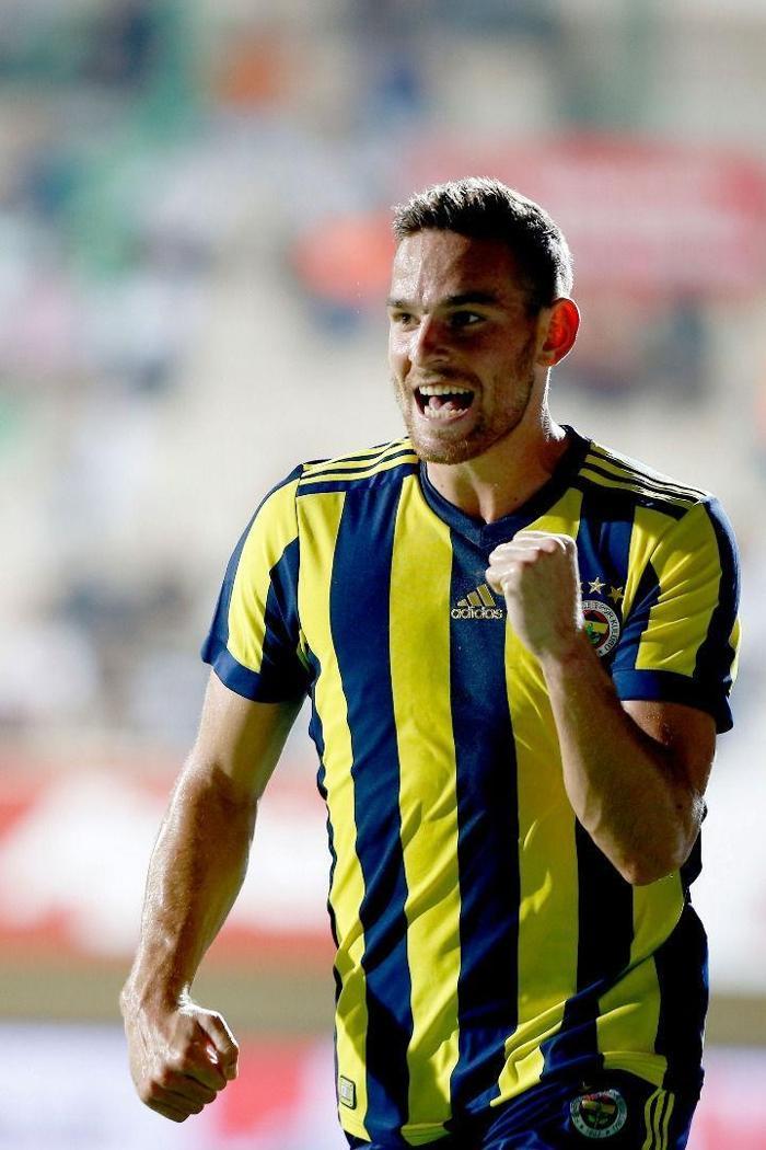 İşte Janssenin Fenerbahçe formasıyla attığı ilk golün görüntüleri