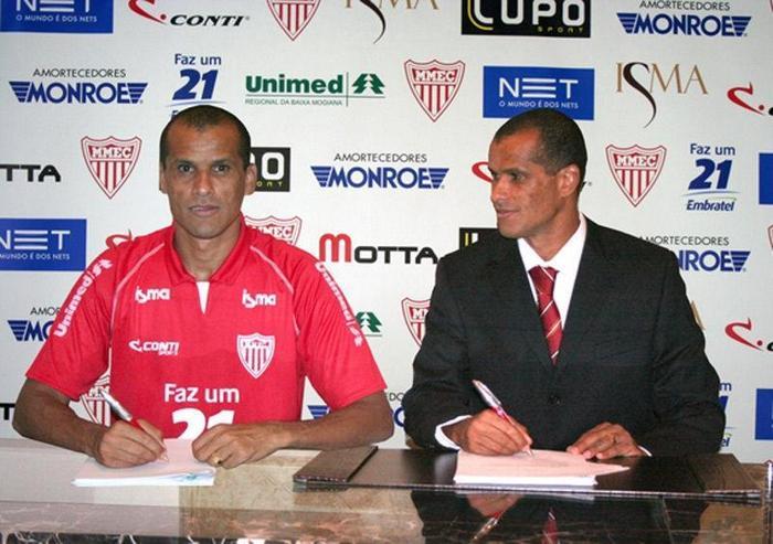 Rivaldo, devam dedi