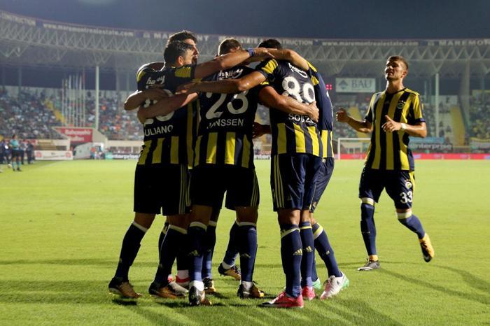 İşte Janssenin Fenerbahçe formasıyla attığı ilk golün görüntüleri