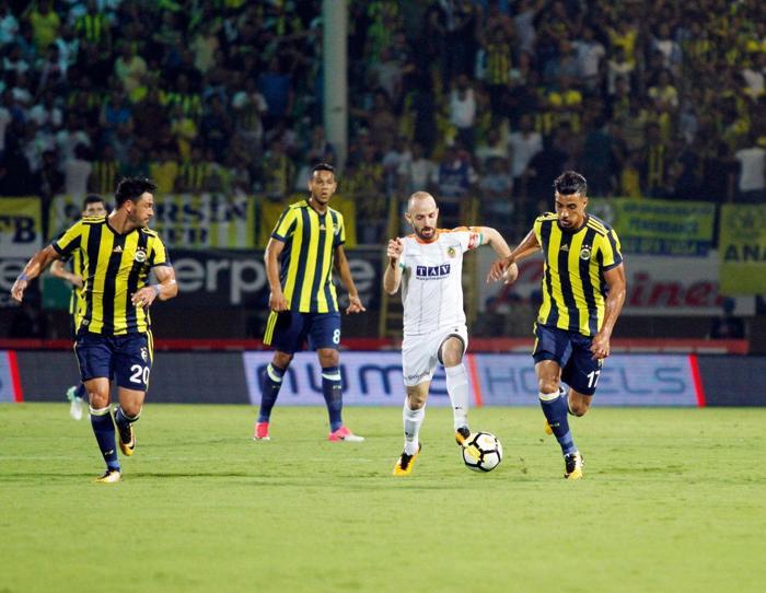 İşte Janssenin Fenerbahçe formasıyla attığı ilk golün görüntüleri