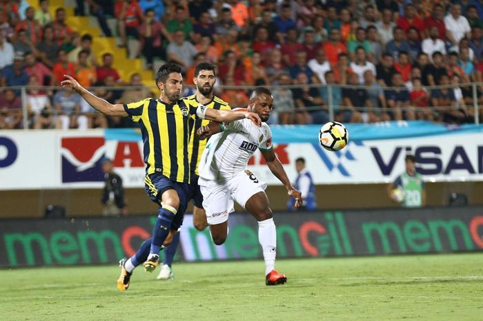 İşte Janssenin Fenerbahçe formasıyla attığı ilk golün görüntüleri