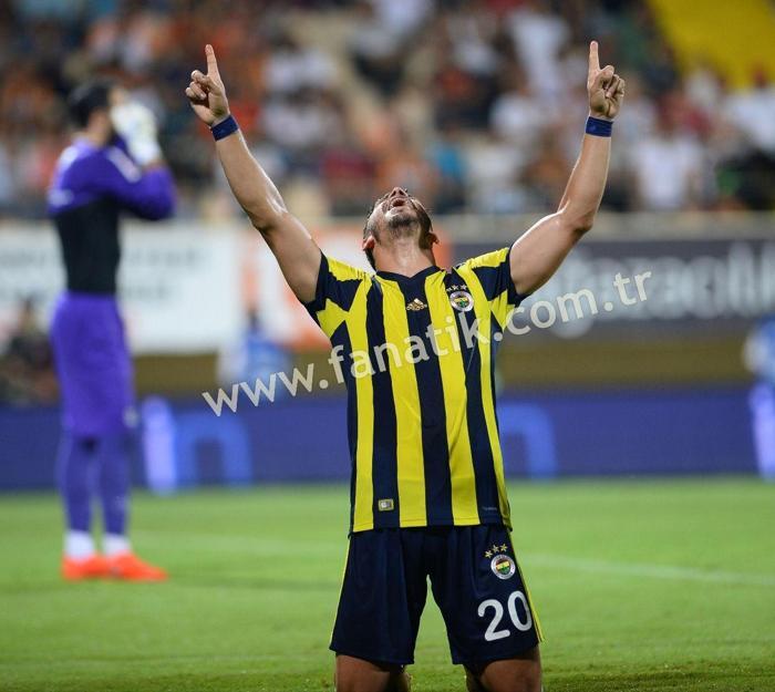 İşte Janssenin Fenerbahçe formasıyla attığı ilk golün görüntüleri