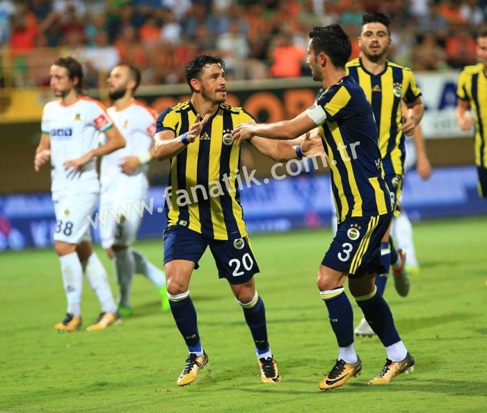 İşte Janssenin Fenerbahçe formasıyla attığı ilk golün görüntüleri