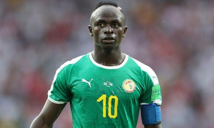 Liverpoolun yıldızı Sadio Mane gözyaşlarına boğuldu