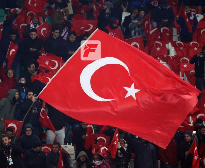 Türkiye-İsveç maçı öncesi büyük zirve