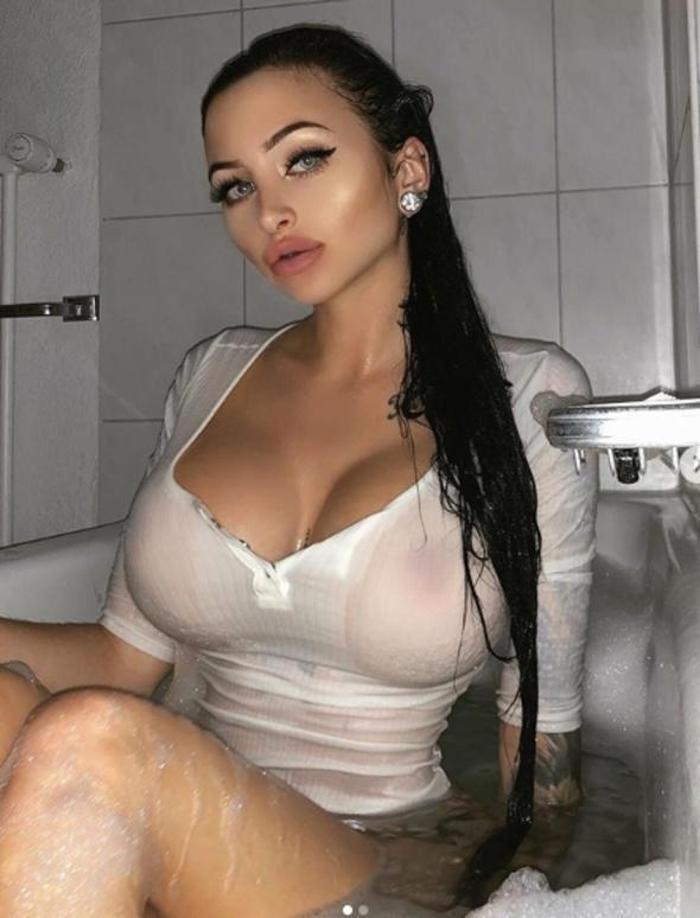 Celine Centino bu hale gelebilmek için binlerce euro para saçtı
