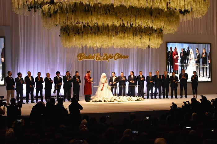 Yıldırım Demirören ve Aziz Yıldırım nikah töreninde buluştu