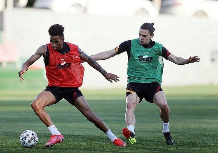 Son dakika haberi Gedson Fernandes gemileri yaktı Benficayı reddetti...