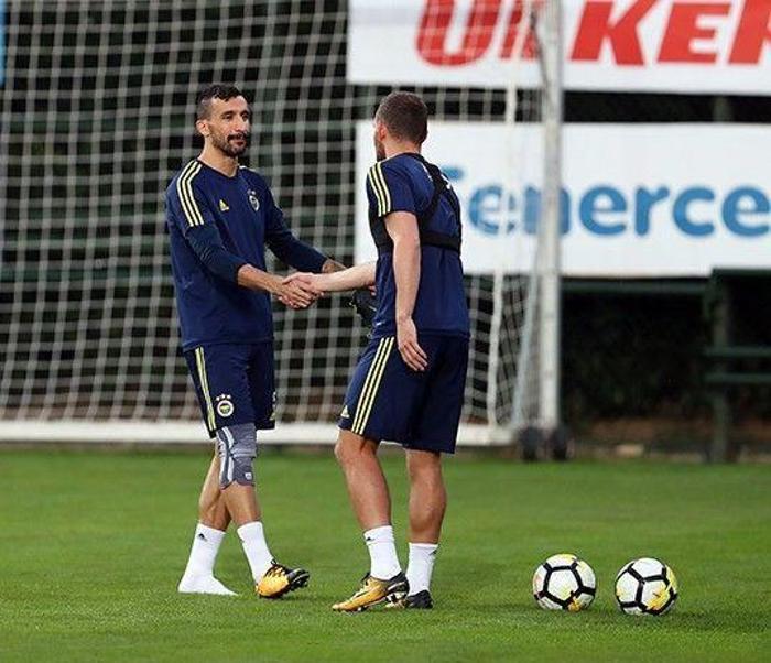 Vincent Janssen ilk antrenmanını gerçekleştirdi