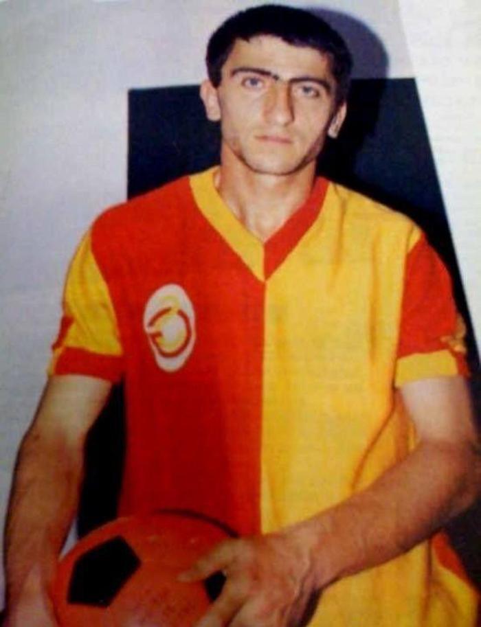 Futbol adamlarının gençlik halleri - Çok şaşıracaksınız...