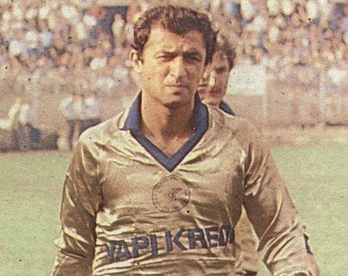 Futbol adamlarının gençlik halleri - Çok şaşıracaksınız...