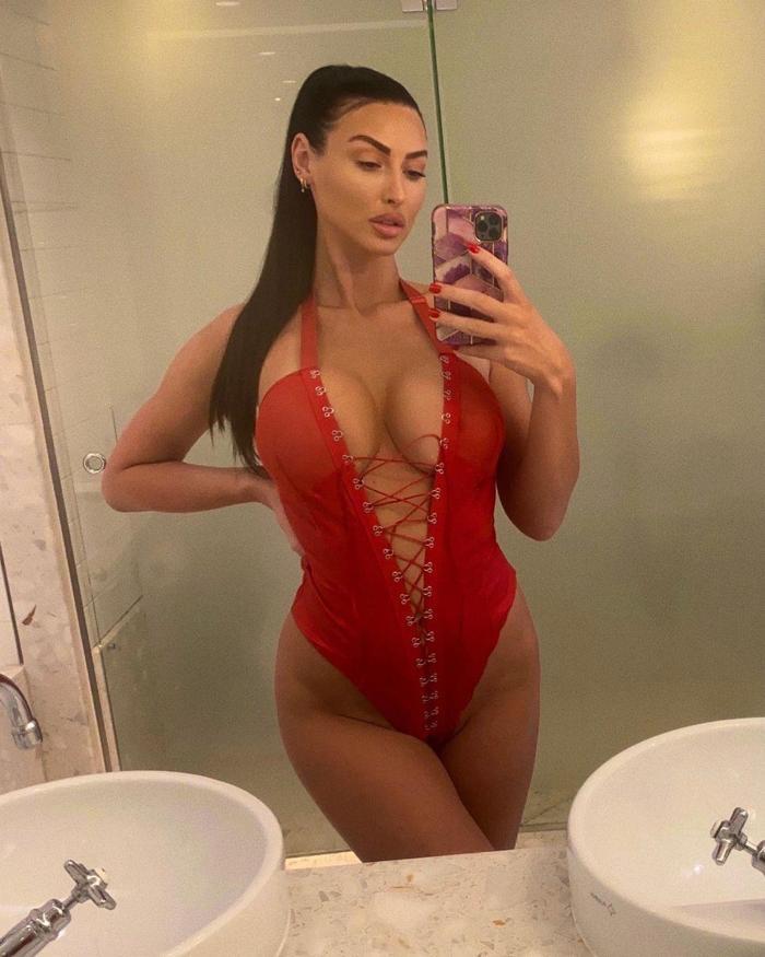 Alice Goodwin: Cristiano Ronaldo tipim değil