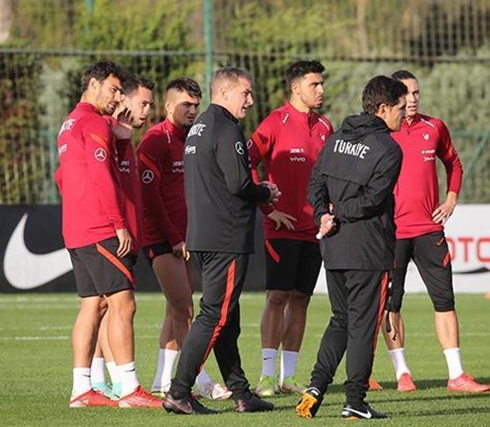 A Milli Takımda son dakika değişikliği İşte Stefan Kuntzun Norveç maçı 11i...