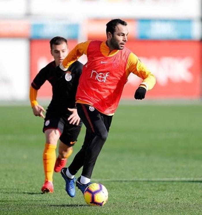 Galatasaraya bir şok daha Sinan Gümüş de sakatlandı