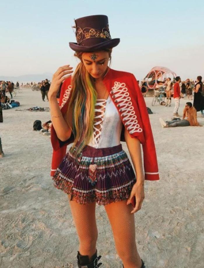 Oğulcanın taytlı fotoğrafları olay oldu
