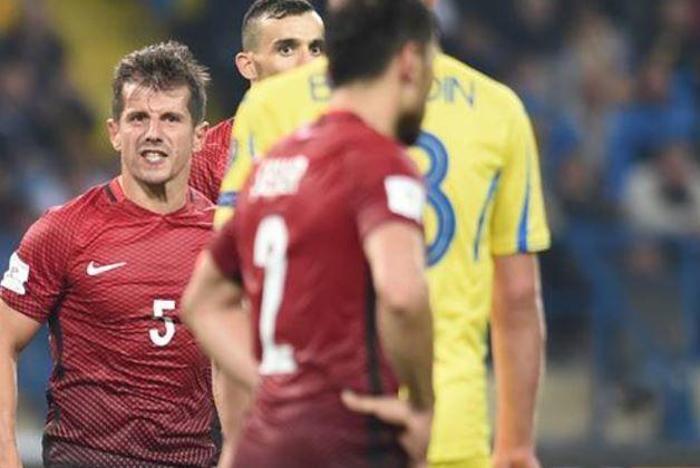 Emre Belözoğlu Şenere patladı