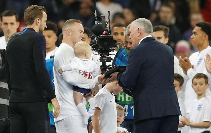 Wayne Rooney İngiltere Milli Takımına veda etti