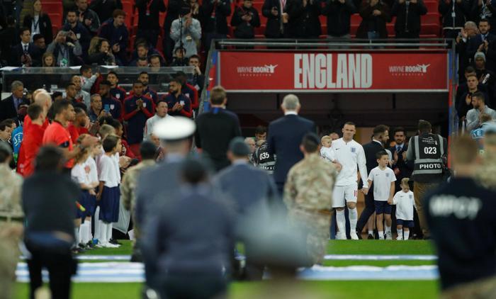 Wayne Rooney İngiltere Milli Takımına veda etti