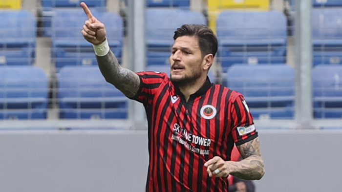 Süper Ligin 27 futbolcusuna alıcı çıkmadı