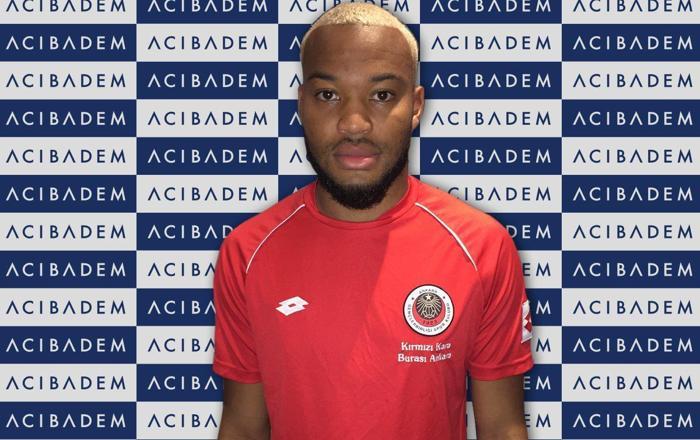 Süper Ligin 27 futbolcusuna alıcı çıkmadı