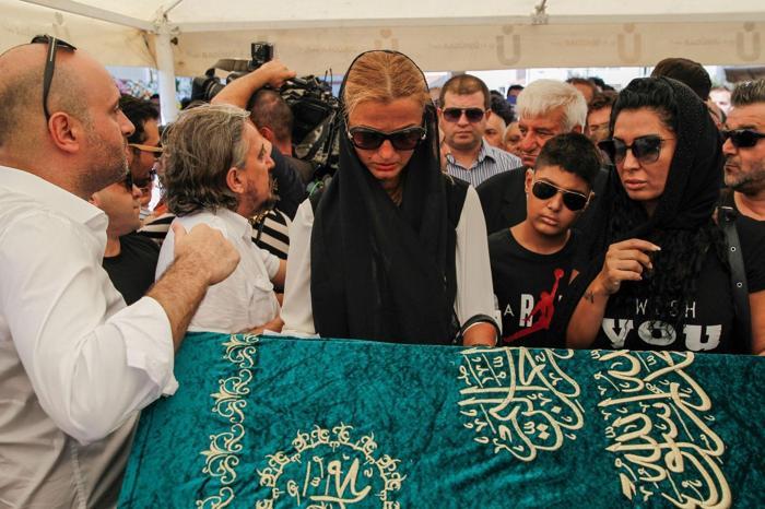 Vatan Şaşmaz son yolculuğuna uğurlandı