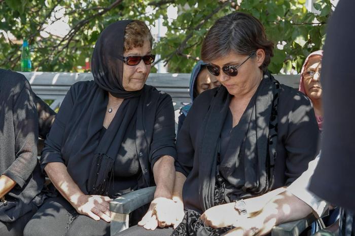 Vatan Şaşmaz son yolculuğuna uğurlandı