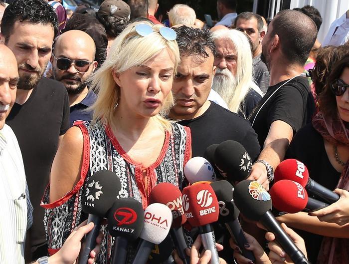 Vatan Şaşmaz son yolculuğuna uğurlandı