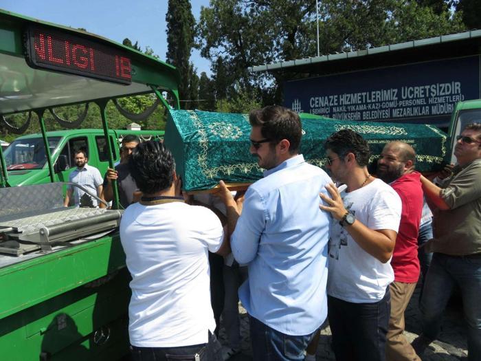 Vatan Şaşmaz son yolculuğuna uğurlandı