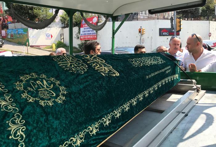 Vatan Şaşmaz son yolculuğuna uğurlandı