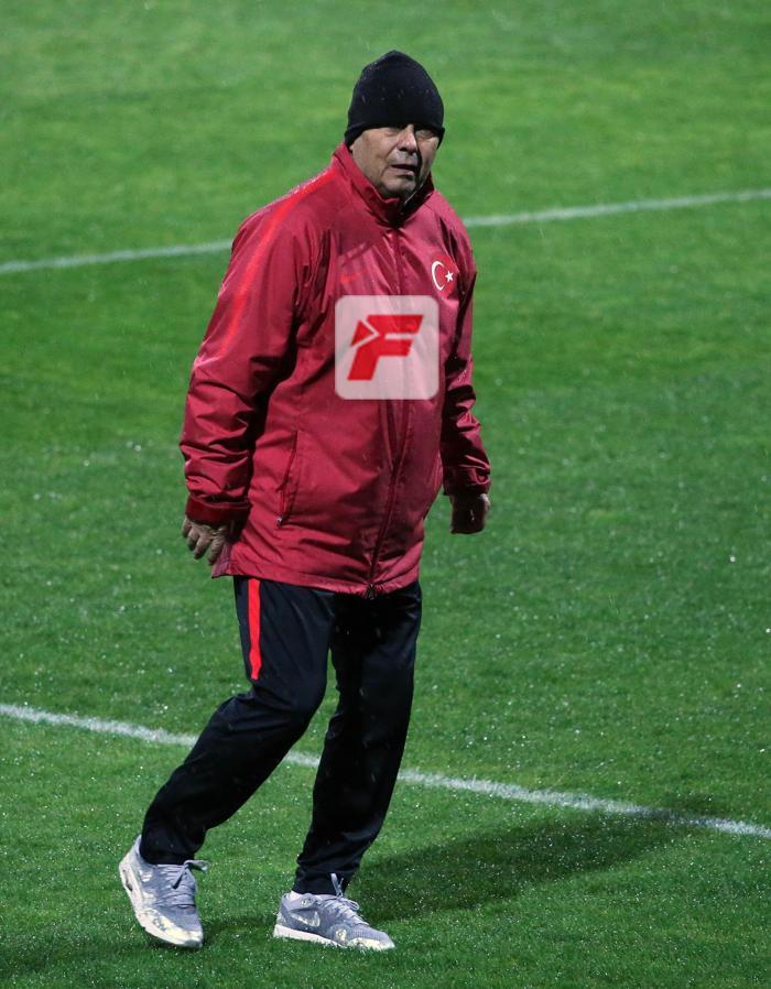 A Milli Takım, Cengiz Ündersiz çalıştı