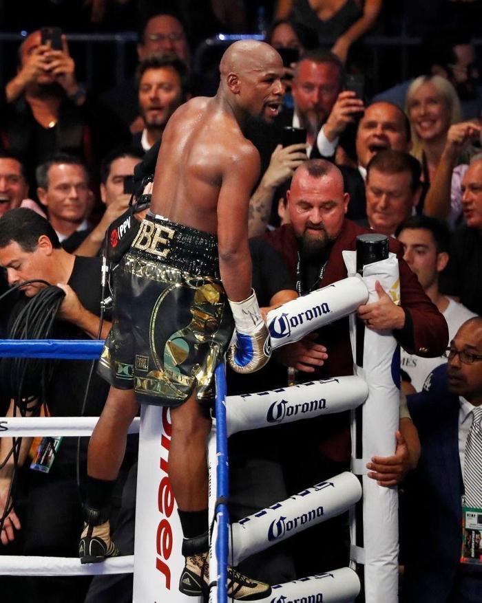 Floyd Mayweather - Conor McGregor maçından kareler